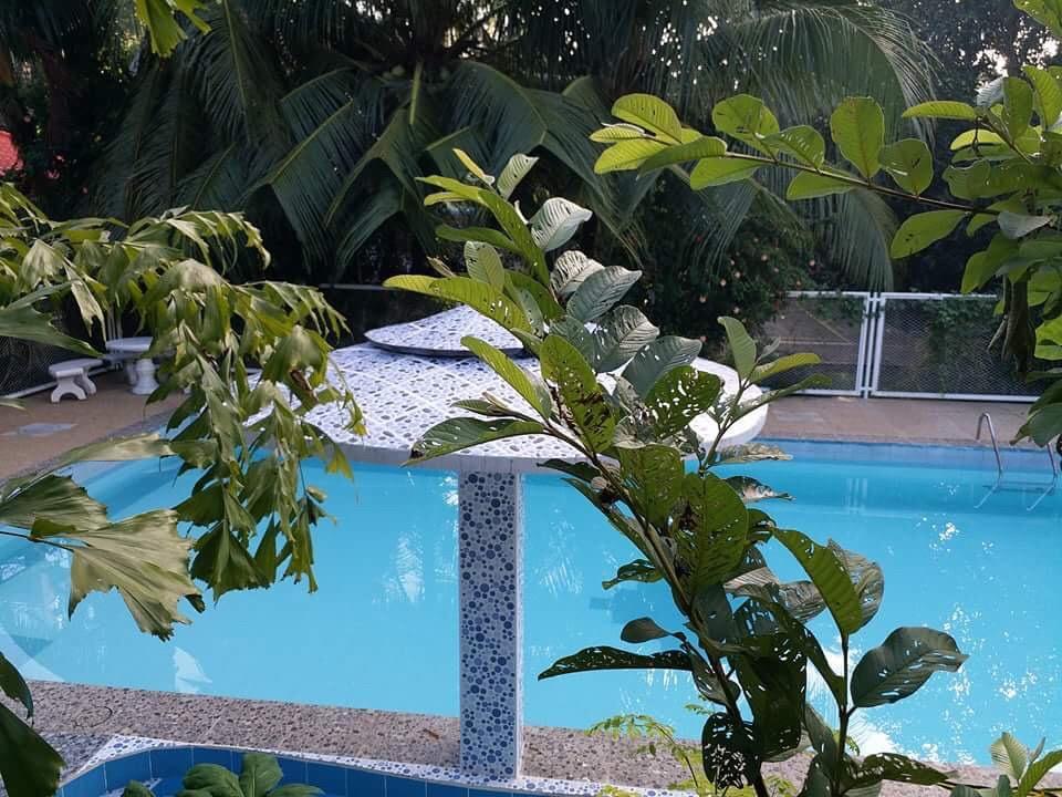 Bungalow di 100 m² con 2 camera Dipolog Esterno foto