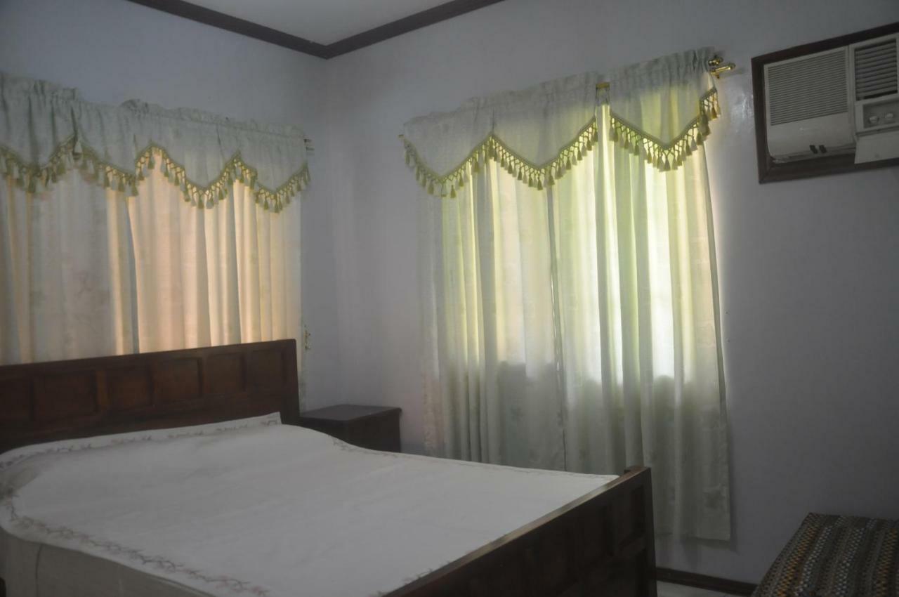 Bungalow di 100 m² con 2 camera Dipolog Esterno foto